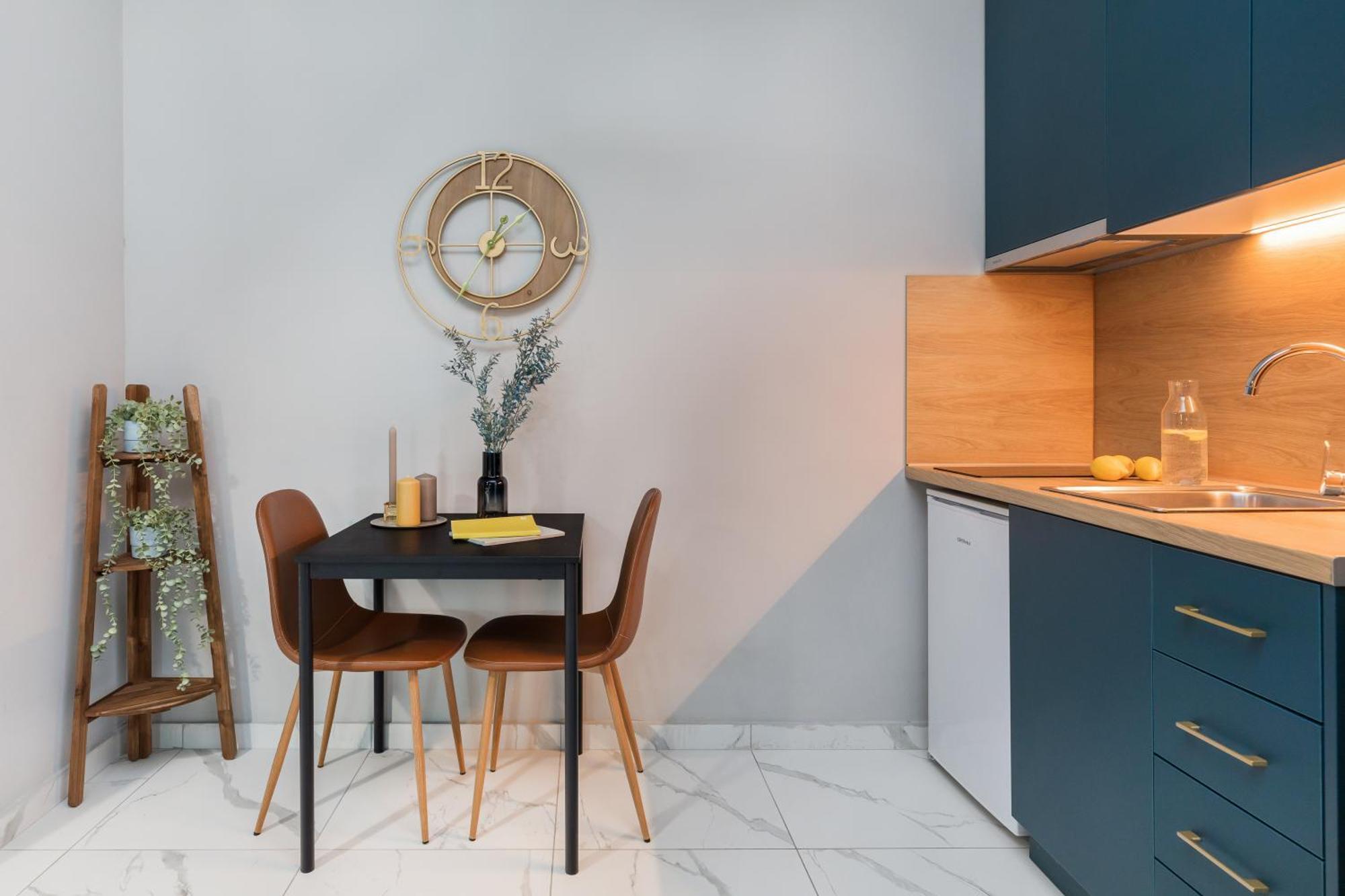 Black Onyx Comfort Suites - Timeless Design In A Heritage Building 테살로니키 외부 사진