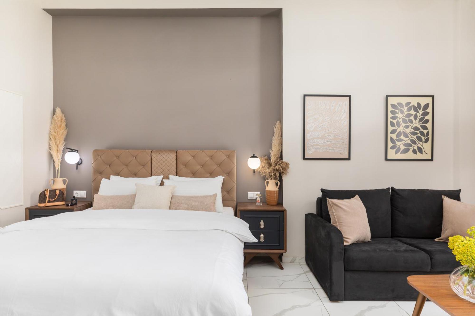 Black Onyx Comfort Suites - Timeless Design In A Heritage Building 테살로니키 외부 사진