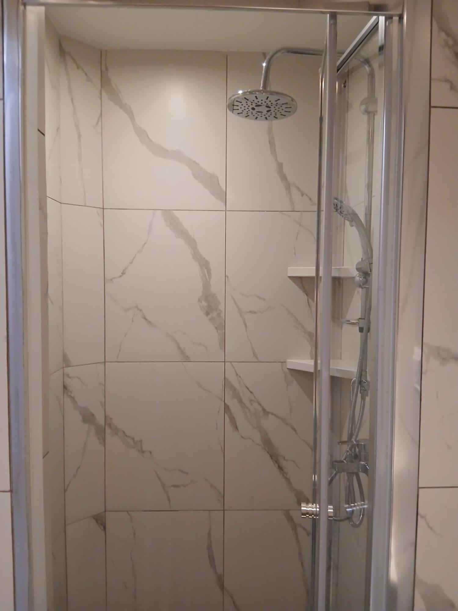 Black Onyx Comfort Suites - Timeless Design In A Heritage Building 테살로니키 외부 사진