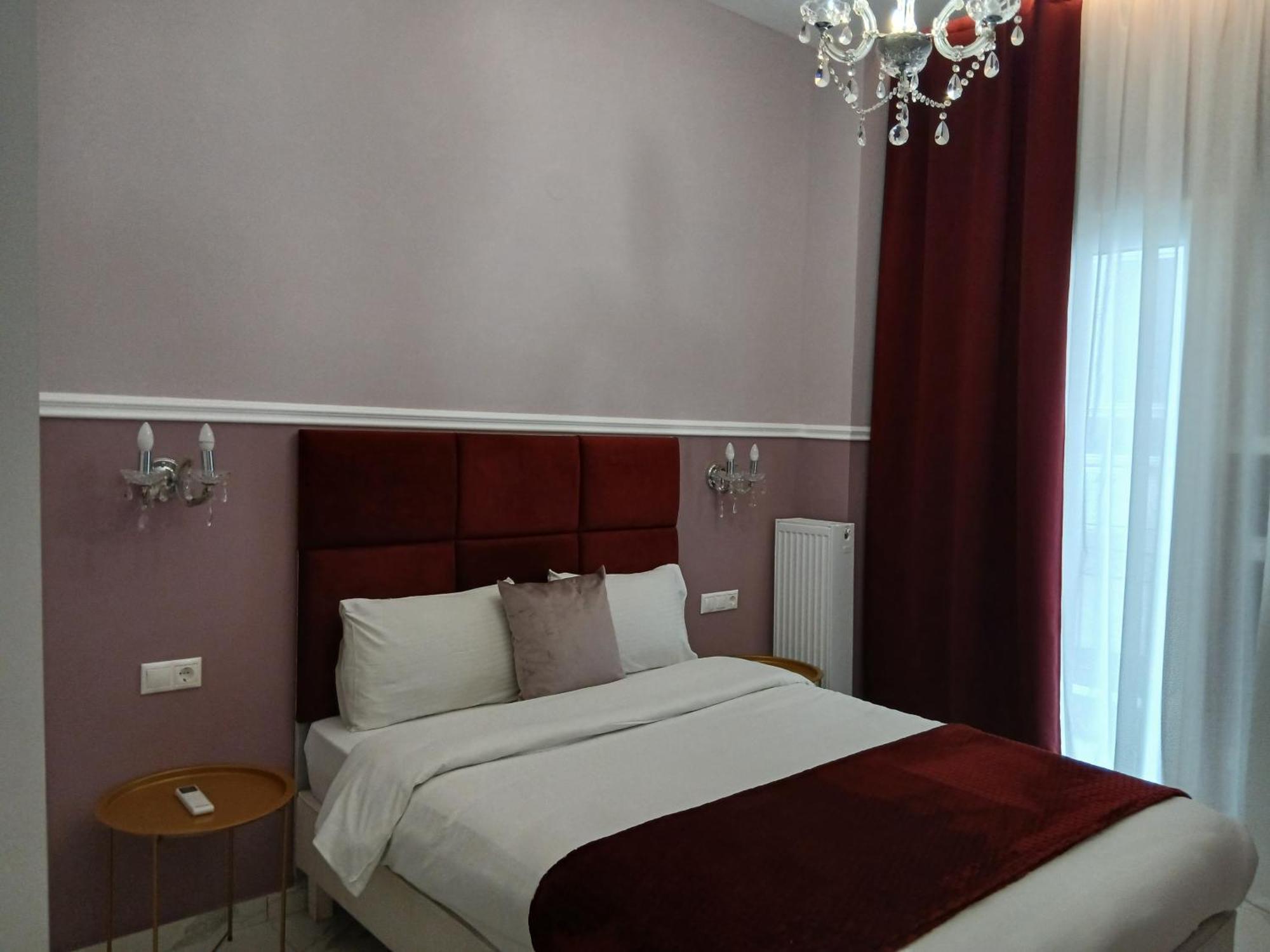 Black Onyx Comfort Suites - Timeless Design In A Heritage Building 테살로니키 외부 사진