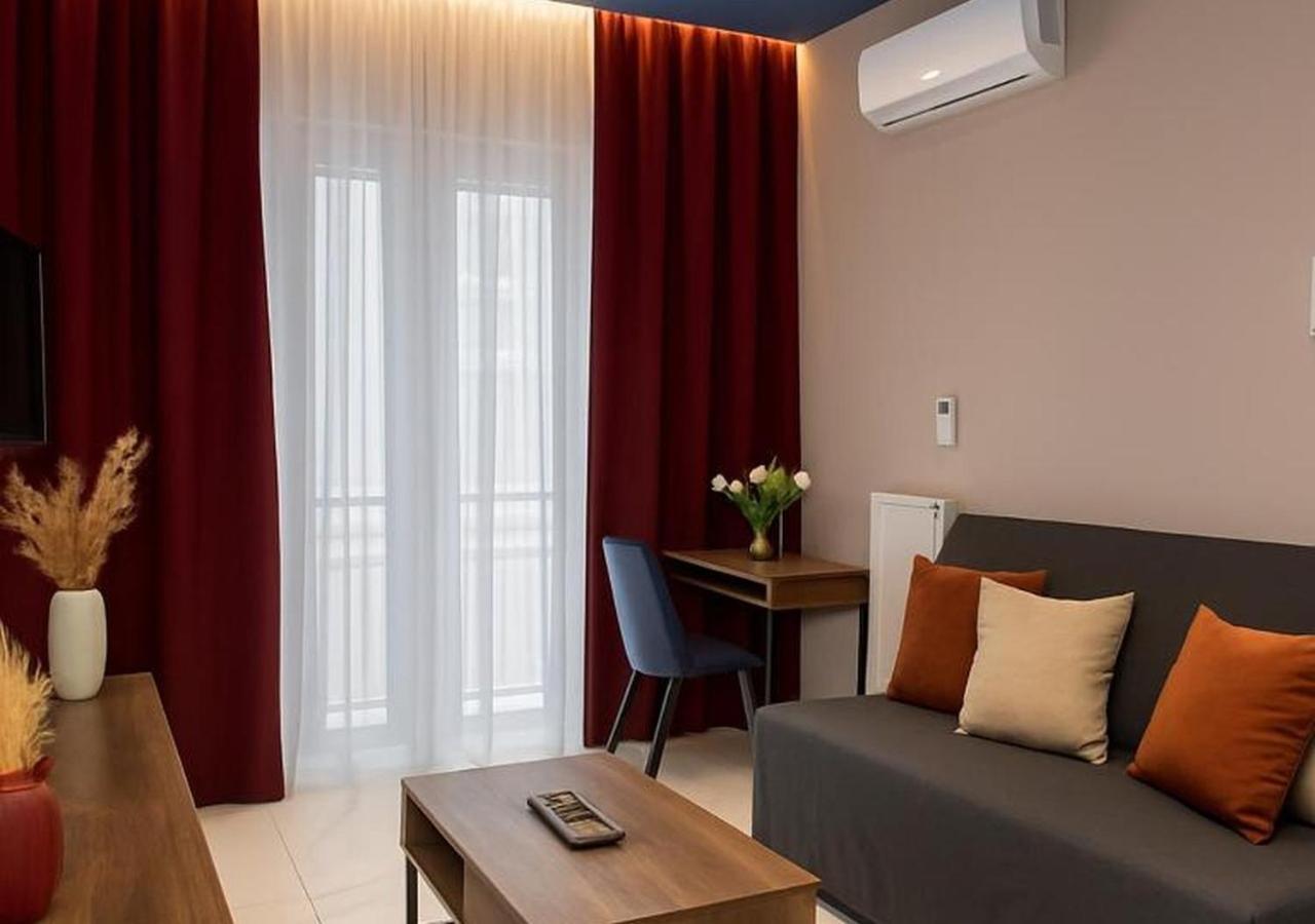 Black Onyx Comfort Suites - Timeless Design In A Heritage Building 테살로니키 외부 사진